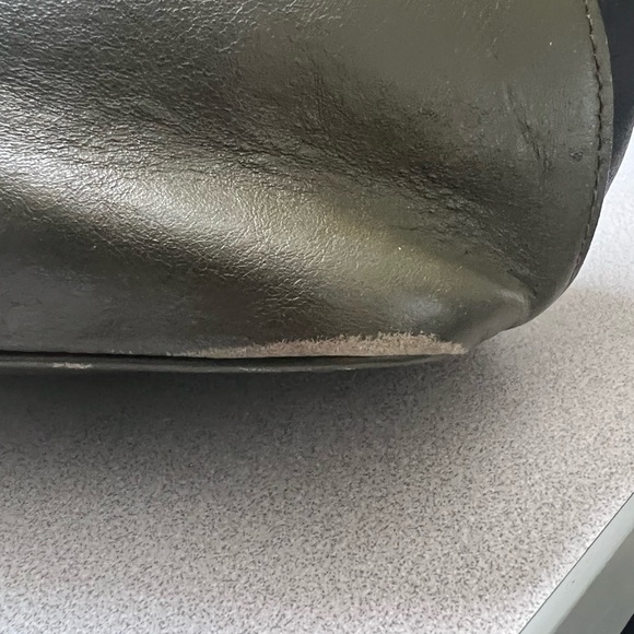 Prada Dark Green Leather bag - Picture 5 of 5